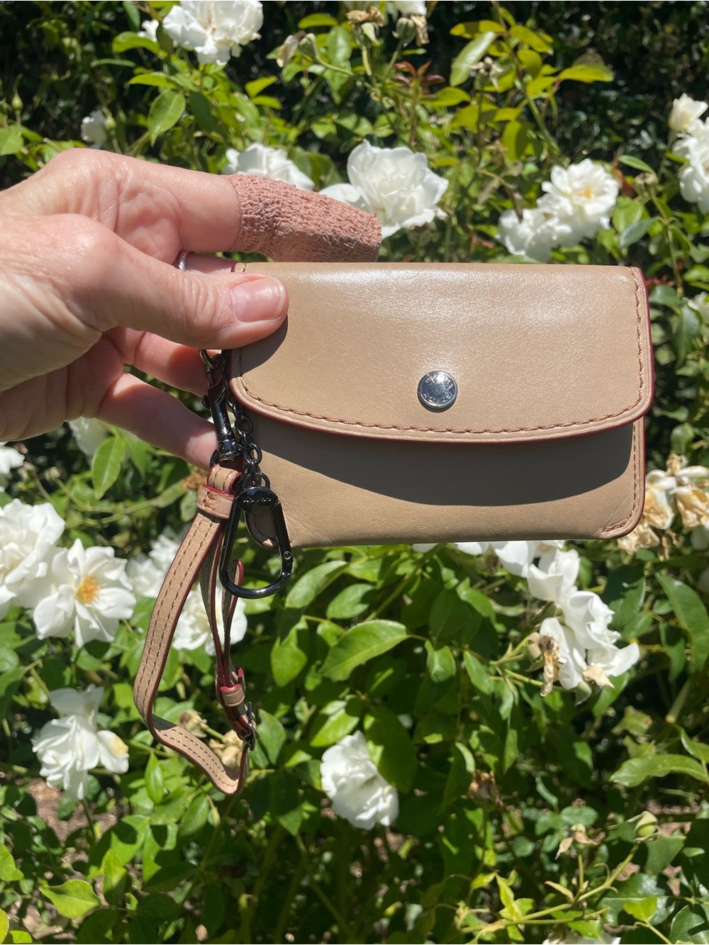 Coach Glovetanned Leather Flap Wristlet Wallet Clutch - Beige/Burgundy M1573
